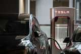 Tesla deberá fabricar sus baterías para satisfacer demanda: Elon Musk
