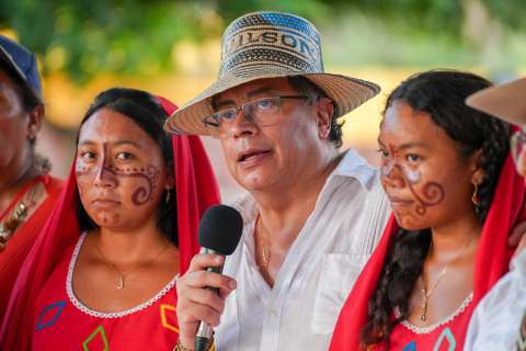 “Algunas cosas han avanzado en el Gobierno y otras están completamente estancadas”: Petro