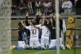 Mineiro pierde en casa ante Gremio y Corinthians asume el liderato en Brasil