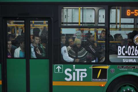 Soacha y TransMilenio firman acuerdo para el primer piloto de rutas alimentadoras