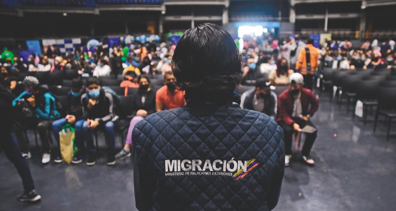 Jornada de entrega de cédulas a ciudadanos venezolanos. / Gustavo Torrijos
