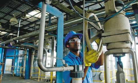 Subsidio a etanol importado preocupa a productores locales