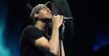 Acusan a Enrique Iglesias de plagiar su éxito ‘Bailando’