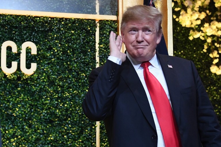 Trump dice estar listo para cerrar la frontera, pese al riesgo económico