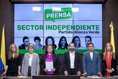 Negociaciones con Benedetti causan implosiones en varios partidos