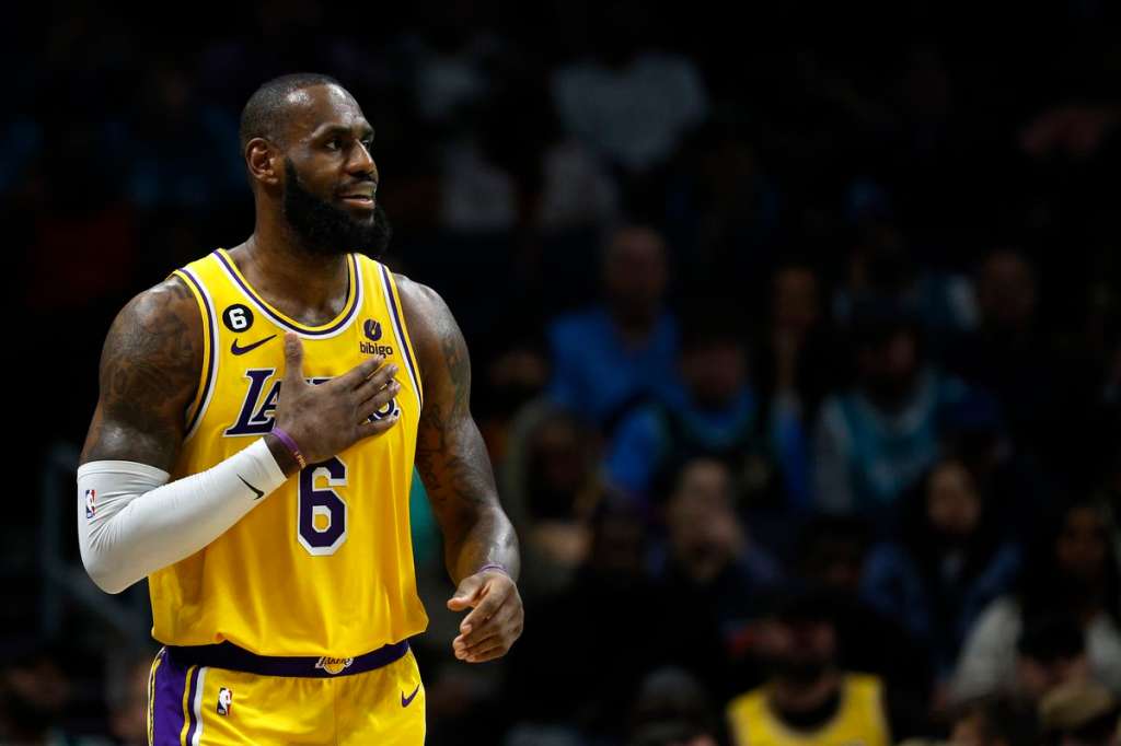 LeBron James ha vestido la camiseta de los Lakers desde 2018.