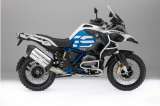 BMW presentó una variante de su motocicleta insignia