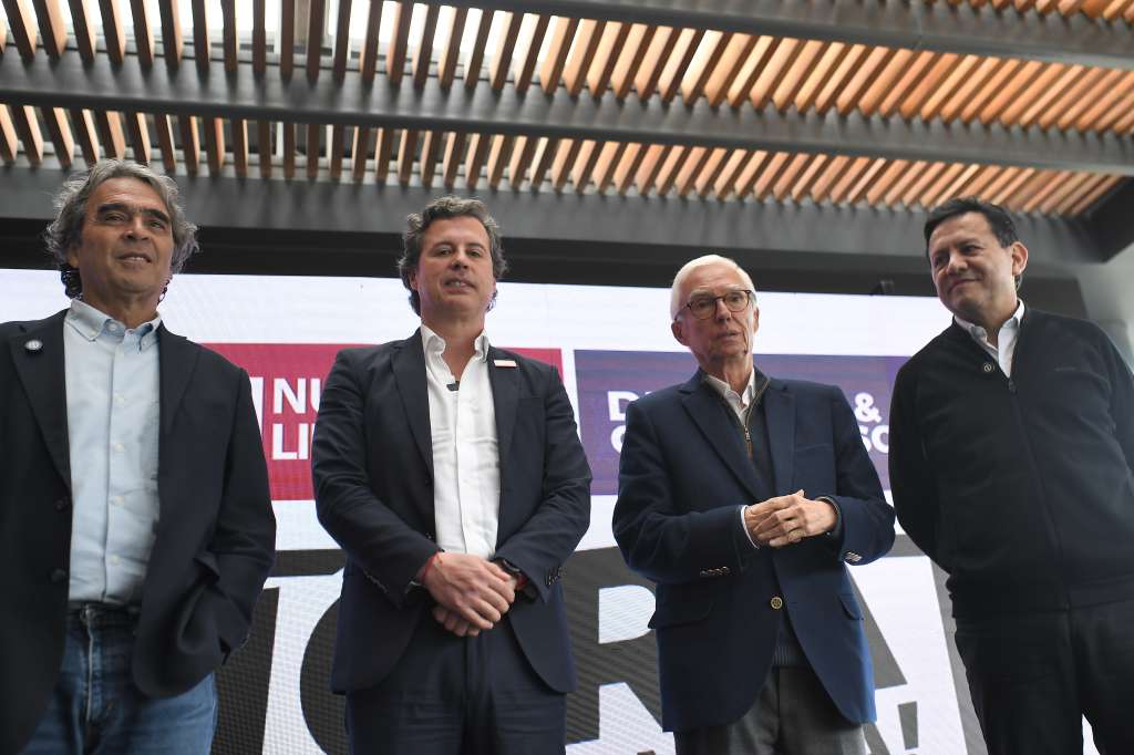 Coalición integrada por los partidos Mira, Nuevo Liberalismo y Dignidad y Compromiso de cara a las elecciones al Congreso de 2026. Dentro de los asistentes al evento estuvieron Sergio Fajardo, Ana Paola Agudelo, Jorge Robledo, Juan Manuel Galán.