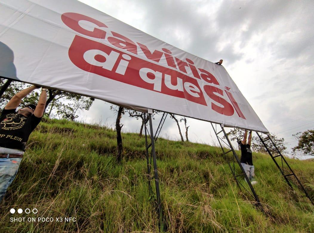 Instalan vallas en Cauca y Antioquia pidiéndole a Alejandro Gaviria que sea candidato presidencial.