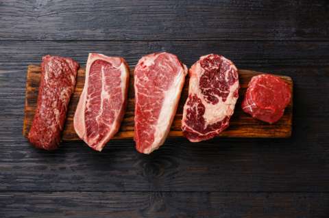 ¿La OMS aseguró que la carne es tan cancerígena como el tabaco? No, le explicamos qué dijo