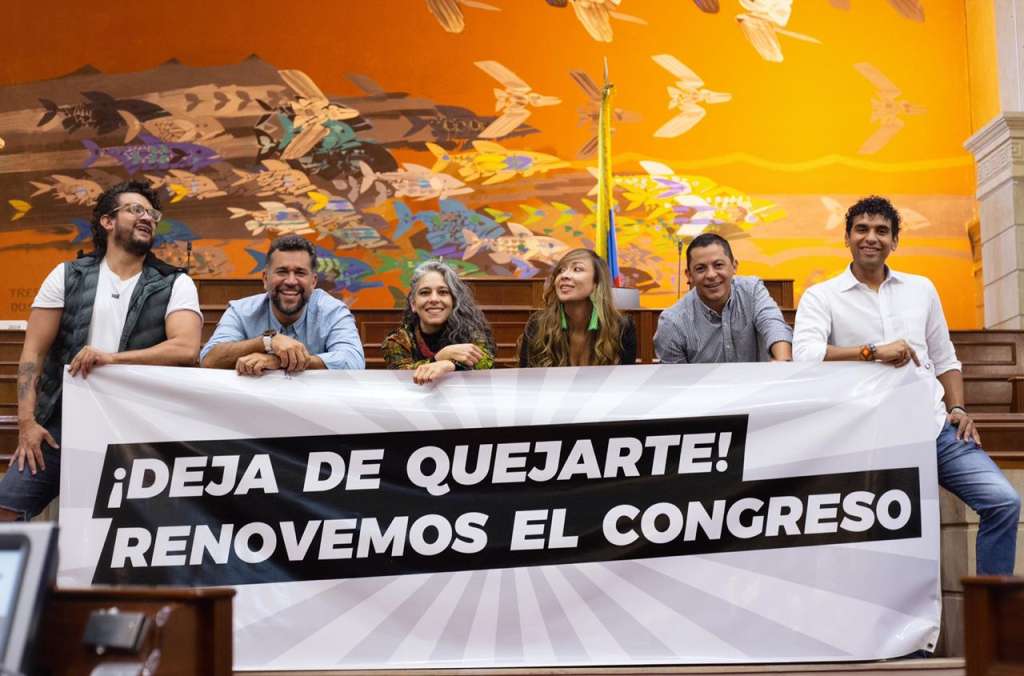 Congresistas de la oposición.