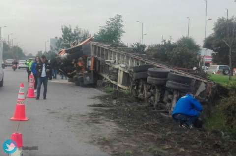 Accidentes en el norte y occidente de Bogotá generan caos de movilidad