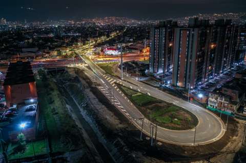 IDU defiende estructura de nuevo puente de la 68 donde cayó y murió parrillera
