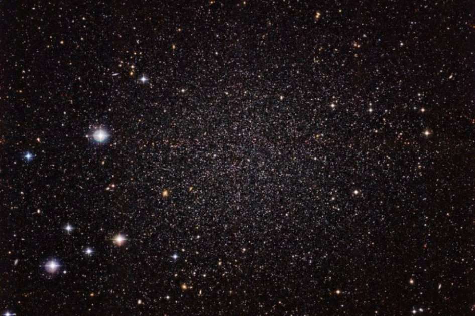 Imagen de la galaxia enana escultor, captada por el telescopio MPG/ESO. / Tomada de EFE.