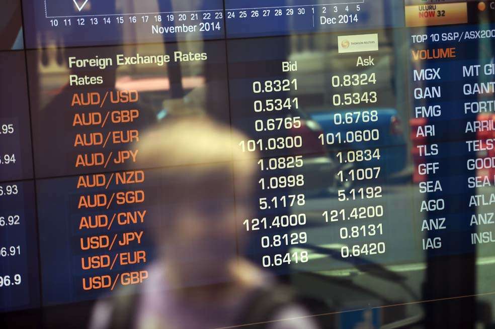 El dólar alto ejerció presión para una caída a US$65 del precio del crudo. / AFP