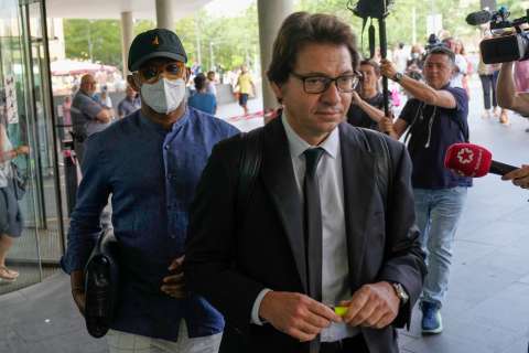 Eto’o admitió culpa en caso de fraude fiscal y aceptó pena de 22 meses de prisión