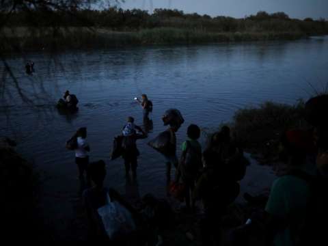 No solo haitianos y mexicanos, hay colombianos varados en otras fronteras