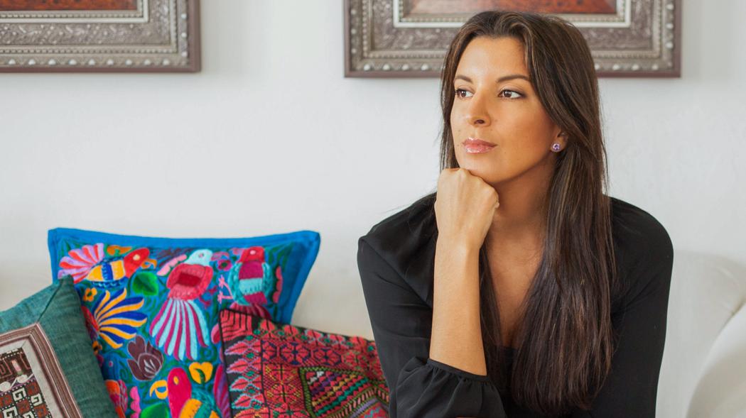La escritora colombiana Patricia Engel, quien hará parte del proyecto "To write Miami", que pretender narrar la ciudad a través de la mirada de varios escritores latinoamericanos. / Cortesía