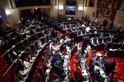 Gobierno se juega la última carta de la reforma a la salud, en medio de la crisis del sector