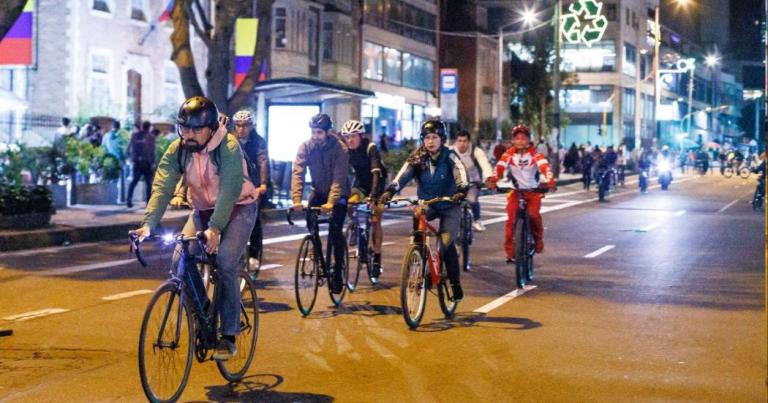 Bogotá realizará su ciclovía nocturna este 11 de diciembre: horarios y recorrido