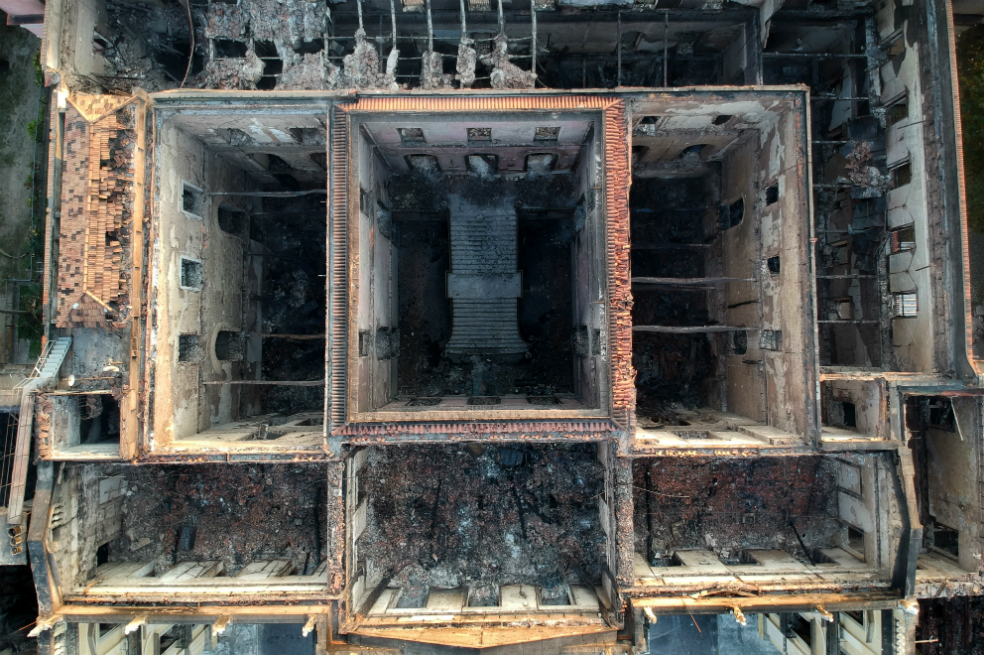 Así se ven las ruinas del Museo Nacional de Río de Janeiro en Brasil tras el incendio del pasado domingo 2 de septiembre. / AFP