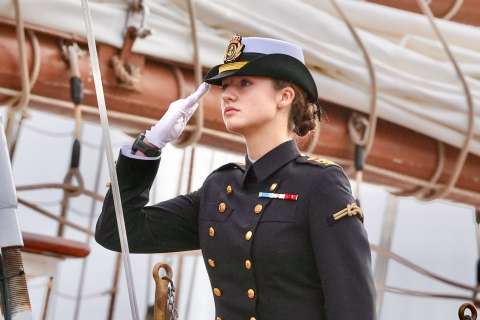 ¿Por qué la princesa Leonor, futura reina de España, llega a Colombia como cadete?