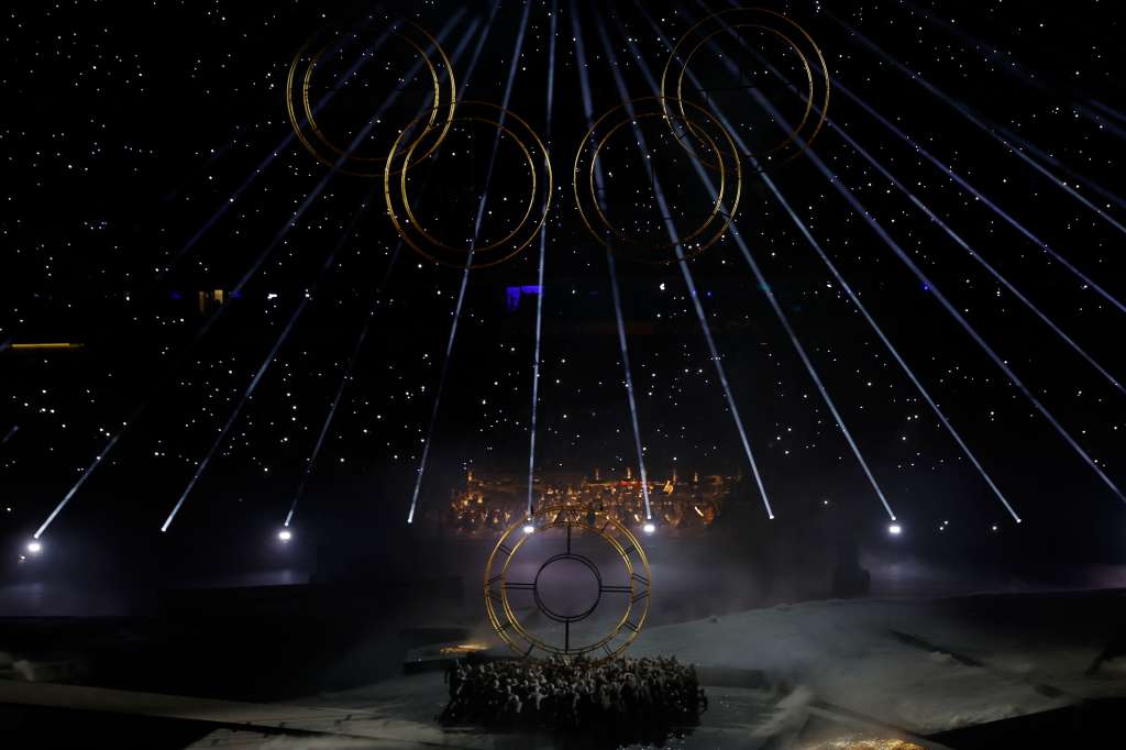 Paris (France), 11/08/2024.- Artists perform during the Closing Ceremony of the Paris 2024 Olympic Games at the Stade de France Stadium in Paris, France, 11 August 2024. (Francia) EFE/EPA/MAST IRHAM