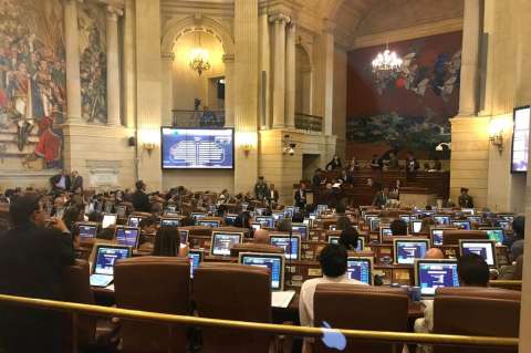 Cámara de Representantes designa comisión para hacer seguimiento a sesiones virtuales