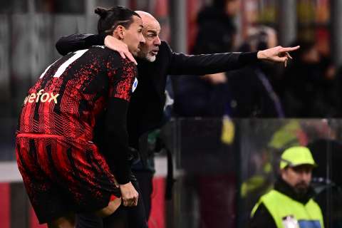 Ibrahimovic vuelve a jugar nueve meses después de su operación