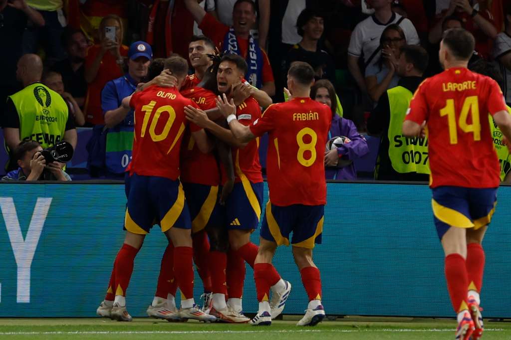 ¿Por qué España es la mejor selección del mundo? Acá, en la final de la Euro.