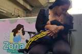 La respuesta de la mujer que fue criticada por amamantar a su bebé en el Metro