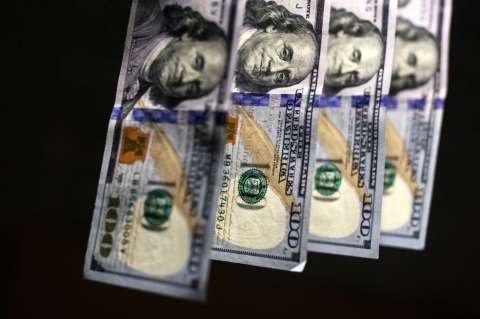 El precio del dólar está sobre los COP 3.300: ¿por qué está tan bajito en Colombia?