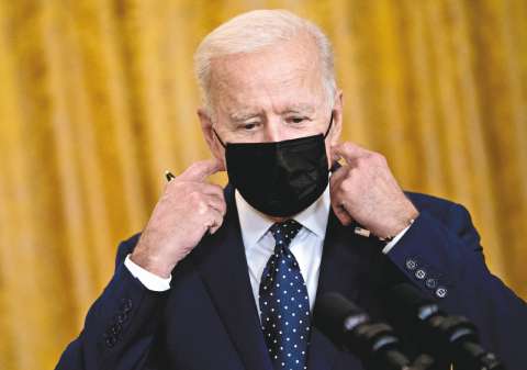 Biden ordenará la vacunación obligatoria de todos los empleados federales