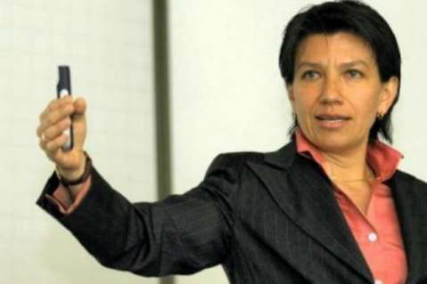 "Votantes de Alianza Verde en Bogotá no son ganado": Claudia López