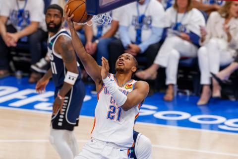 Los Thunder se adelantan ante Mavericks por la semifinal de Conferencia en la NBA