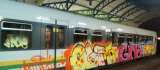 Pintan con graffitis un vagón del Metro de Medellín