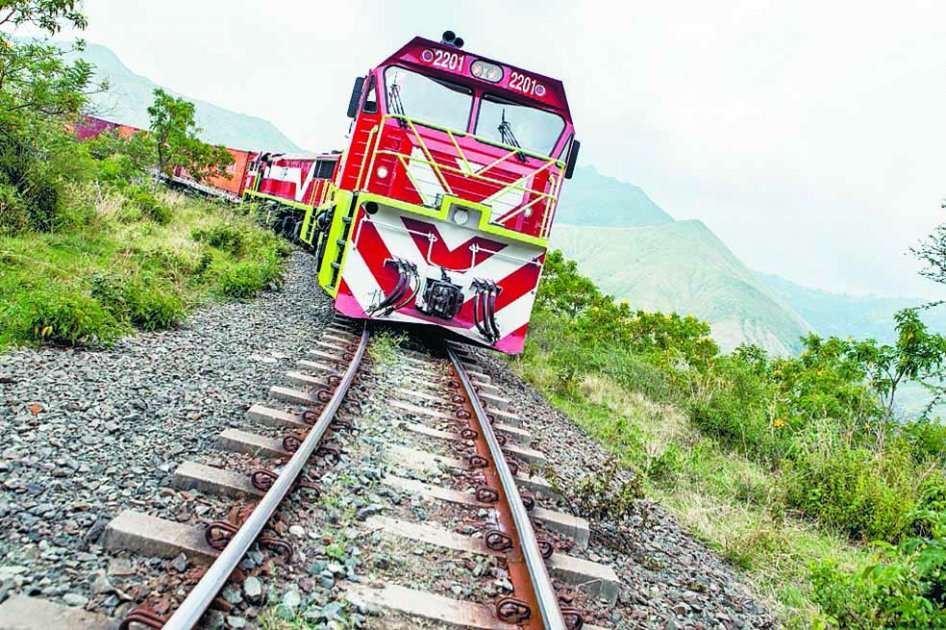 La Red Férrea del Pacífico tiene catorce locomotoras, cuatro de ellas nuevas.