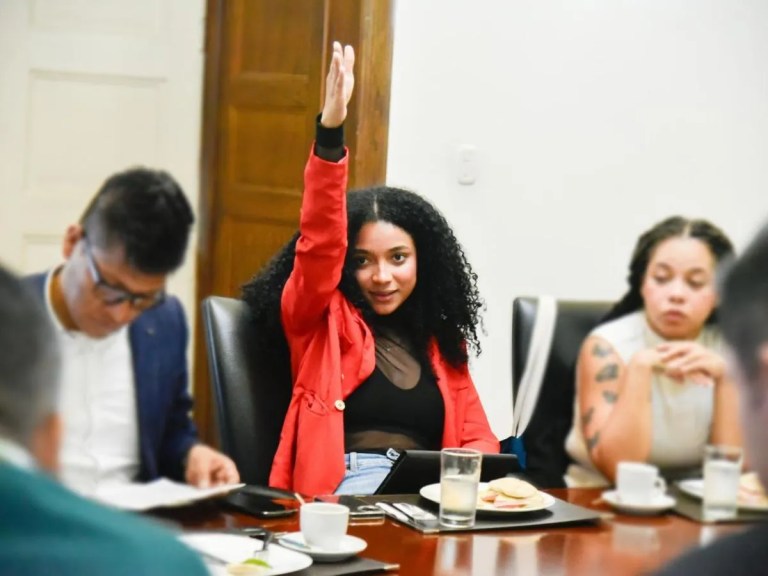 Juliana Guerrero llega a acuerdo con la Fiscalía por caso de títulos universitarios falsos