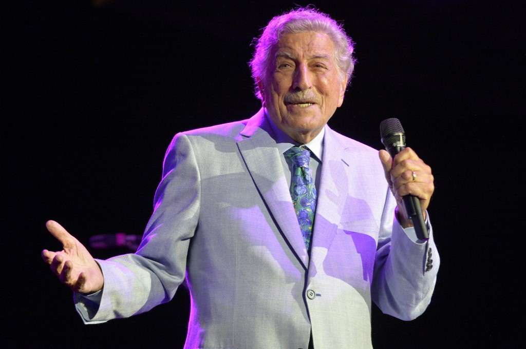 Imagen de archivo del cantante Tony Bennett del 8 de agosto de 2019, durante una presentación en Massachusetts, Estados Unidos.
