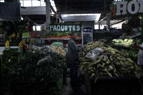 Seguridad alimentaria en Colombia mejoró en ciudades, pero empeoró en el campo