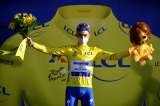 Julian Alaphillipe ganó la segunda etapa del Tour de Francia y es nuevo líder