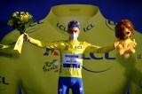 Julian Alaphillipe ganó la segunda etapa del Tour de Francia y es nuevo líder