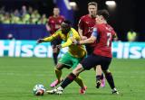 Chequia y Sudáfrica se hicieron daño empatando 1-1 y dejaron todo para la última fecha