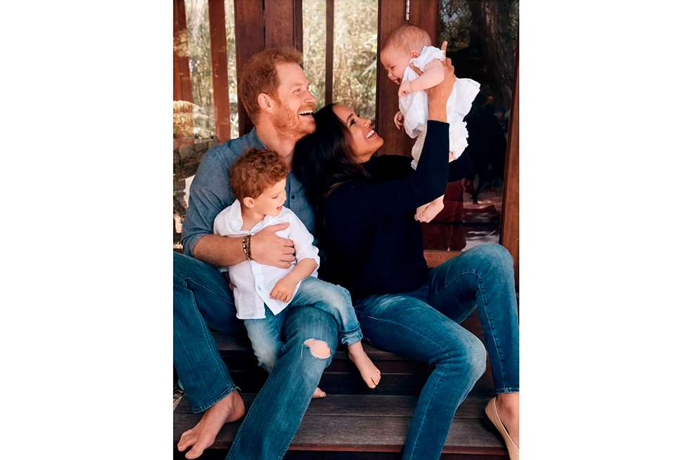 Meghan y Harry aprovecharon la Navidad para presentar a Lilibeth Diana, la hermana mayor de Archie.