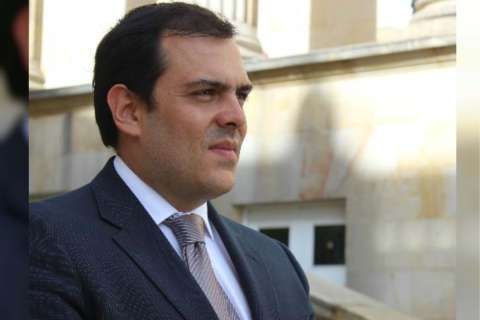 "La única salida para reformar la justicia es una constituyente restringida": Santiago Valencia