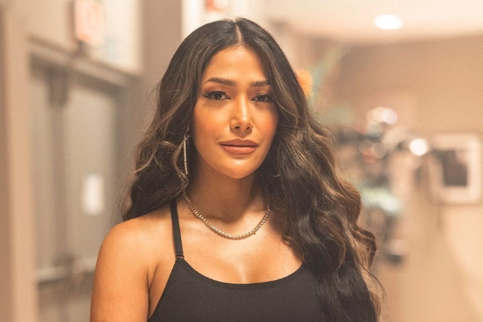 El estreno de "Flow Calle" en República Dominicana y Puerto Rico será el 24 de marzo de 2022, mientras que el 22 de abril se estrenará en Estados Unidos. Las fechas de lanzamiento en Colombia y el resto de Latinoamérica serán anunciadas posteriormente.