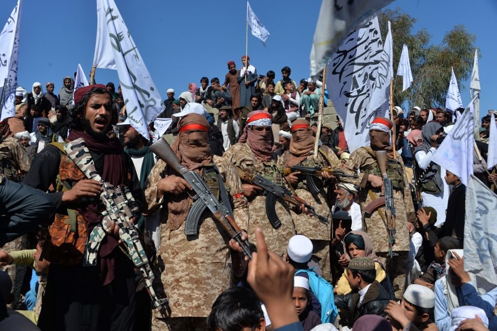 Los talibanes anunciaron este lunes que ponían fin a la tregua parcial instaurada el 22 de febrero. / AFP