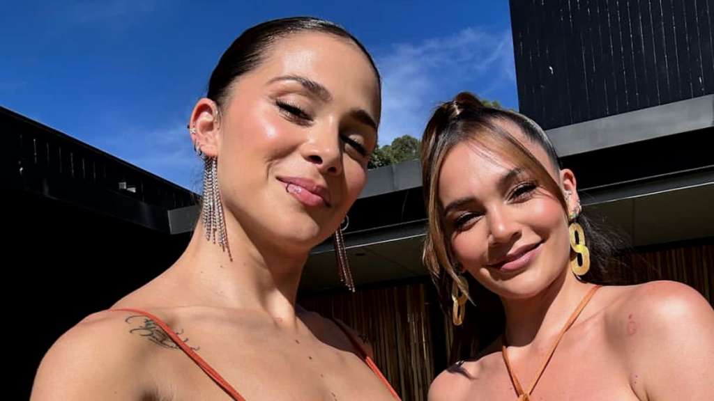 Greeicy y Lina en una boda
