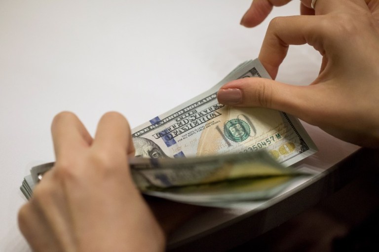 Dólar en Colombia sube y supera los $3.800 este miércoles