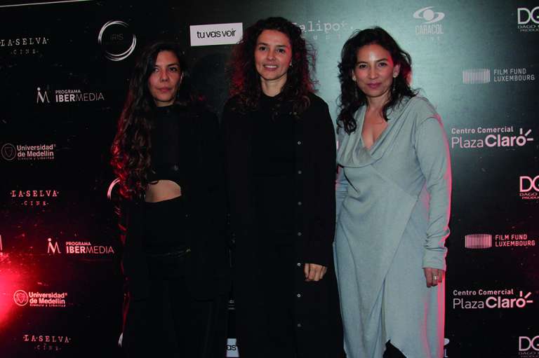 Laura Mora-Mirlanda Torres-Cristina Gallego